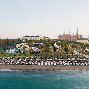 ***** Üdülőközpont Kremlin Palace Törökország