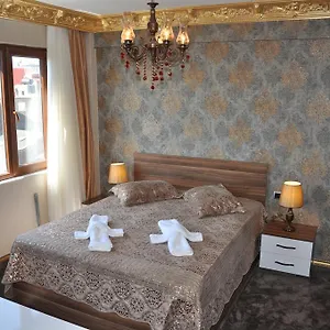  Апартаменты The Pashas House